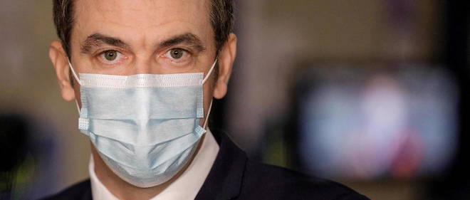 Le gouvernement demande aux Francais de ne plus utiliser de masque artisanal . Le gouvernement demande aux Francais de ne plus utiliser de masque artisanal .
