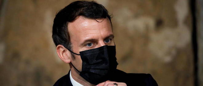 Emmanuel Macron, seul maitre a bord de la politique sanitaire du pays.
