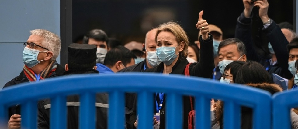 Pandemie: les experts de l'OMS visitent le marche de Wuhan, la ou tout a commence