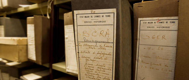 En juillet 2015, les archives du Bureau central de renseignements et d'action (BCRA, 1940-1945) sont affichees au Service historique de la Defense, a Vincennes. Avant d'etre accessibles au public.
