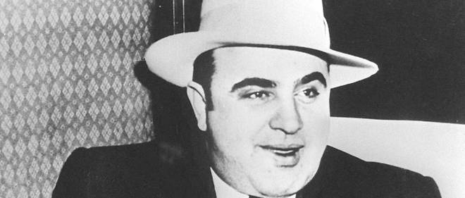 Al Capone, alias Scarface, lors de son proces en 1931 pour evasion fiscale.
