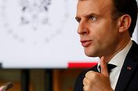 Sahel: Macron maintient les effectifs de Barkhane, veut &quot;d&eacute;capiter&quot; les groupes li&eacute;s &agrave; Al-Qa&iuml;da