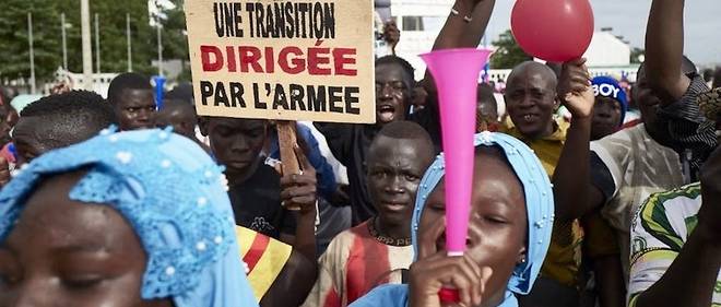 Manifestation de soutien au Comite national pour le salut du peuple a Bamako, le 8 septembre 2020. 
