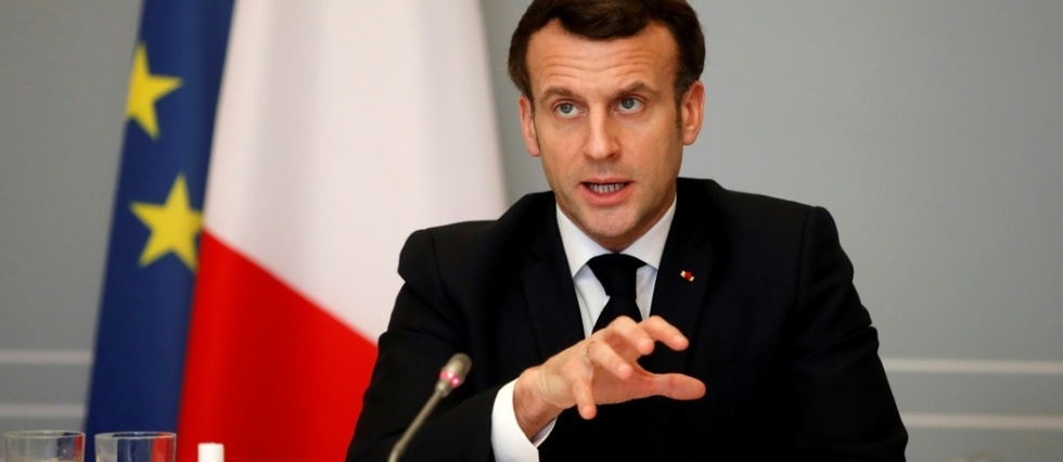 Cybersecurite: Macron presente la strategie francaise