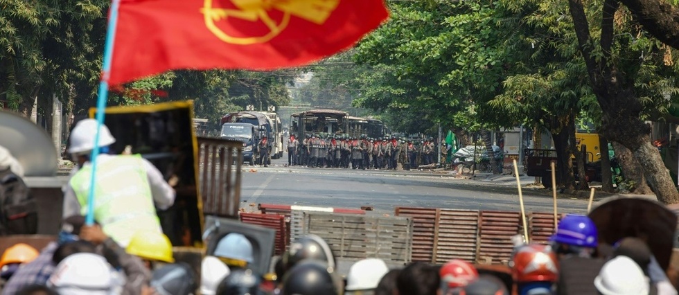 Birmanie: journee de repression "la plus sanglante", au moins 38 morts