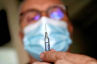 La ministre indonésienne des Affaires étrangères Retno Marsudi a plaidé pour un « accès égal » aux futurs vaccins contre le Covid-19. 

