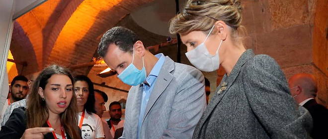 Bachar el-Assad et son epouse Asma sont places a l'isolement pour deux a trois semaines.
