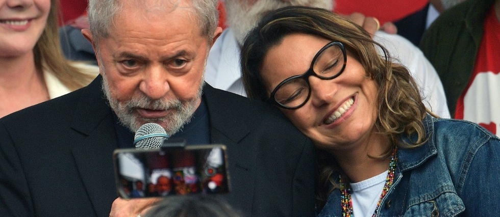 L'ex-president bresilien Lula, une incroyable capacite de rebond