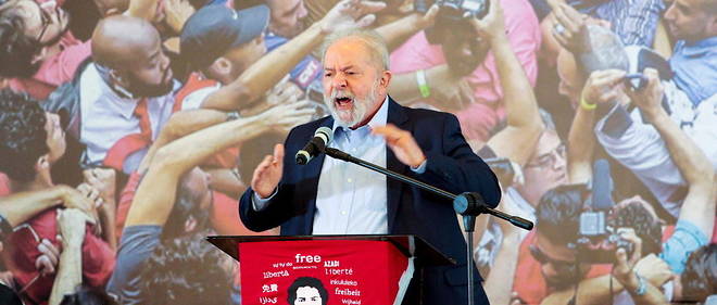 Un juge de la Cour supreme a annule l'ensemble des condamnations de Lula pour vice de forme lundi.
