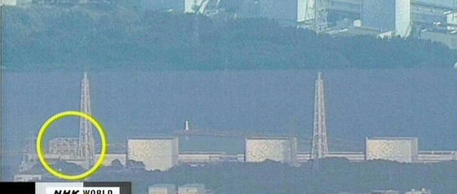Image televisee de la centrale nucleaire de Fukushima le 11 mars 2011.
