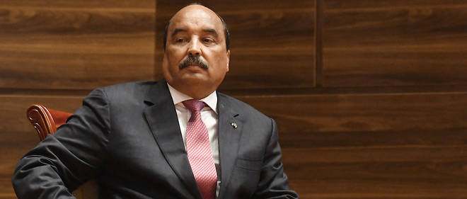 Mohamed Ould Abdel Aziz continue de brandir son immunite d'ancien president malgre les revelations de la commission d'enquete.
