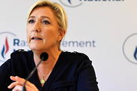 Comment Marine Le Pen veut mettre l&rsquo;islamisme hors la loi