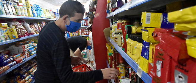 A un mois du ramadan, les bouteilles d'huile sont rares dans les supermarches (illustration).
