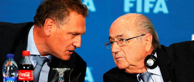 Sepp Blatter a empoche 23 millions de francs suisses de << bonus extraordinaires >> lies au Mondial 2010 en Afrique du Sud, a la Coupe des confederations de 2013 et au Mondial 2014 au Bresil.
