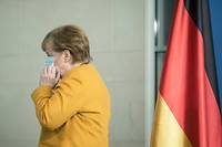 Virus: Merkel revoit son dispositif contest&eacute; et demande &quot;pardon&quot;