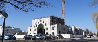 La mosquée Sultan Eyyub, en cours de construction, à Strasbourg. Gérald Darmanin a demandé à la préfète de la région Grand Est et du Bas-Rhin de saisir la justice pour faire annuler la subvention de 2,5 millions d'euros accordée par la municipalité.
