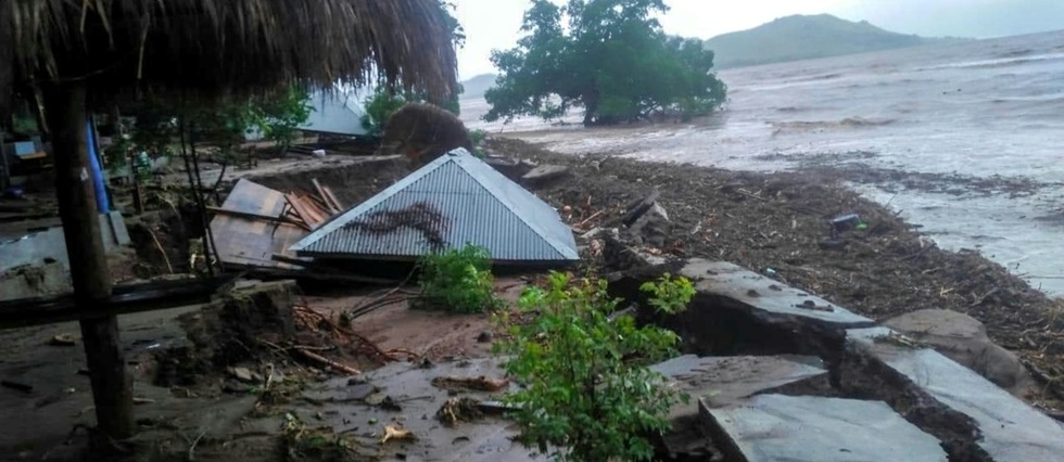Plus de 70 morts dans les inondations en Indonesie et au Timor oriental