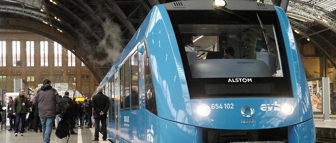 Le contrat s'eleve pour Alstom a 190 millions d'euros pour 12 rames et prevoit la fourniture de trois trains aux regions Auvergne-Rhone-Alpes, Bourgogne-Franche-Comte, Grand Est et Occitanie.
