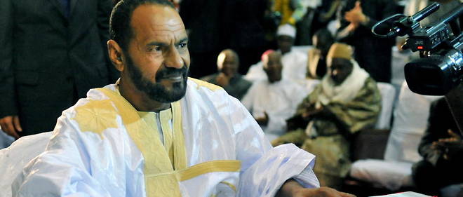 L'assassinat de Sidi Brahim Ould Sidati, president en exercice de la coalition des mouvements de l'Azawad (CMA), conduit a de nombreuses interrogations et jette une pierre de plus dans le jardin de la paix au Mali. 
