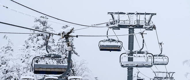 Echaudees par la saison blanche due a la pandemie, les stations de ski ont reduit leurs projets d'investissements pour les annees a venir. (Photo d'illustration)
