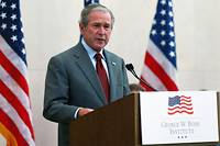 Avec un livre de portraits, Bush veut &quot;humaniser&quot; le d&eacute;bat houleux sur l'immigration