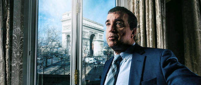 Arnaud Lagardere dans son bureau au siege du groupe Lagardere, en decembre 2019.
