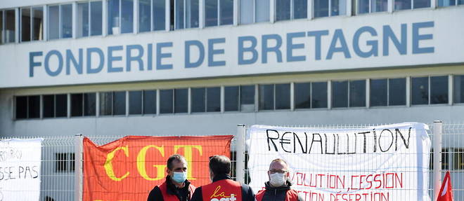 Devant la Fonderie de Bretagne, a Caudan (Morbihan), le 23 mars 2021. Le 27 avril, les salaries de ce sous-traitant de Renault ont bloque l'usine.
