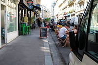 À Paris, les restaurants et bars n'auront pas à payer de taxe pour leurs terrasses éphémères cet été. 
