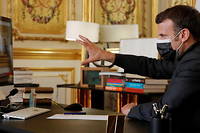 2022&nbsp;: comment Macron compte &eacute;carteler la droite