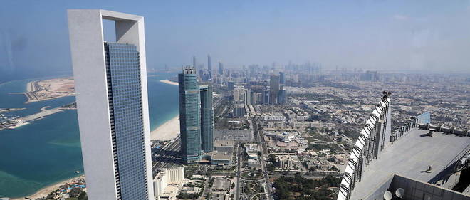 La capitale des Emirats arabes unis a mis en place une serie de meures avantageuses permettant aux expatries etrangers de s'installer sur le long terme dans le pays.
