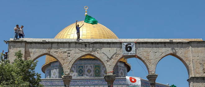 De nouvelles manifesations des partisans du Hamas se sont deroulees vendredi sur l'espanade des Mosquees.
