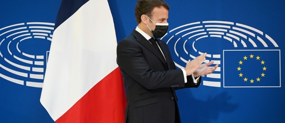 Macron veut une Europe qui "decide plus vite et plus fort"