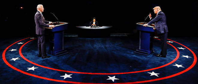 Joe Biden et Donald Trump lors d'un debat de la campagne presidentielle le 22 octobre 2020 a Nashville, dans le Tennessee.
