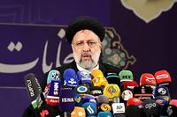 Pr&eacute;sidentielle en Iran: vers un duel &agrave; droite entre Larijani et Ra&iuml;ssi