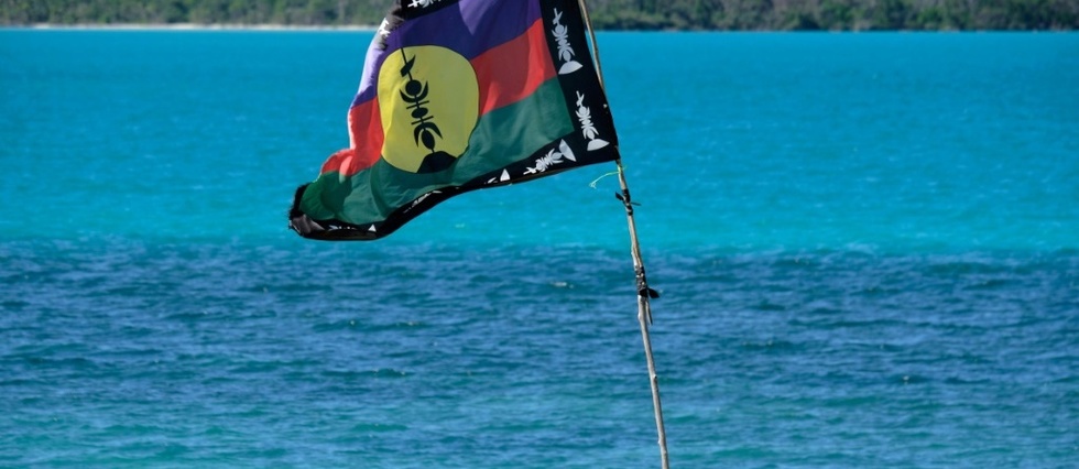 Nouvelle-Caledonie: la France n'exclut pas un "accord d'association" en cas d'independance