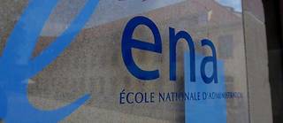 Emmanuel Macron a annoncé début avril que l'Institut du service public (ISP) allait prendre la suite de l'ENA le 1er janvier prochain.
