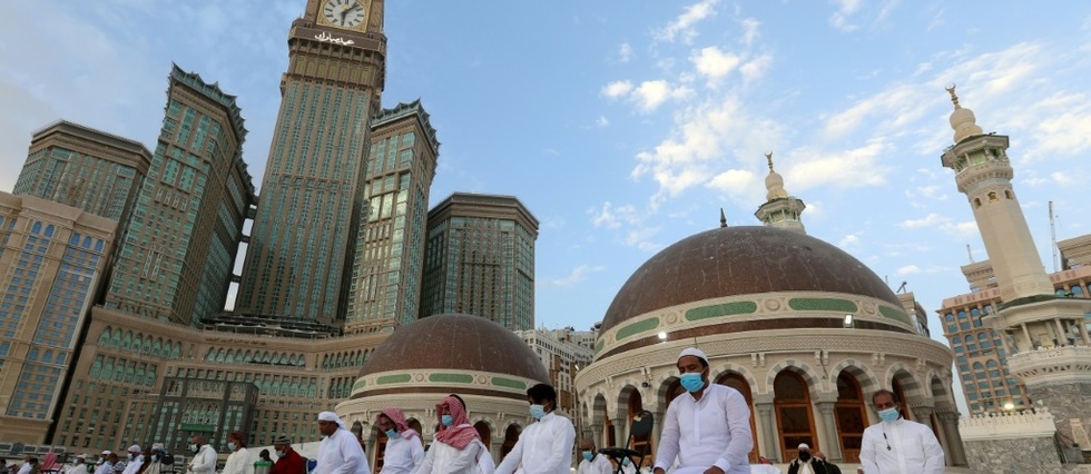 Arabie saoudite: un ministre veut mettre les mosquees en veilleuse
