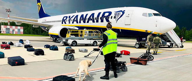 23 mai 2021, Minsk. Le Boeing de Ryanair immobilise a l'aeroport de Minsk (Bielorussie), apres son detournement par un avion bielorusse.
