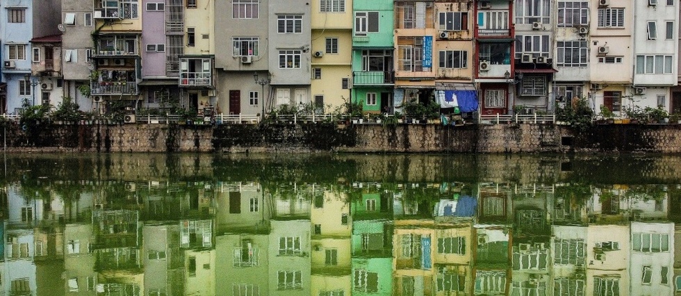 Vietnam: ces etroites maisons tubes qui dominent le vieux Hanoi