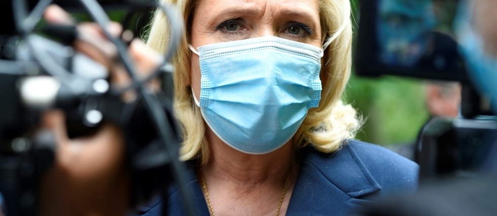 La gifle a Macron, "acte isole" produit d'une "bouillie ideologique", selon Le Pen La gifle a Macron, "acte isole" produit d'une "bouillie ideologique", selon Le Pen