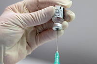 Covid-19&nbsp;: des New-Yorkais vaccin&eacute;s avec des doses p&eacute;rim&eacute;es