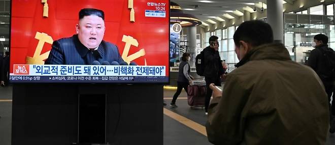 La Coree du Nord doit se preparer "au dialogue et a la confrontation" avec Washington, selon Kim