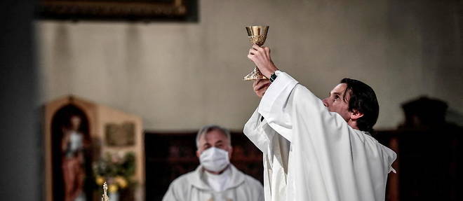 130 pretres catholiques vont etre ordonnes cette annee en France, a annonce la Conference des eveques (CEF), jeudi.
