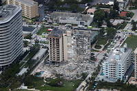 Floride&nbsp;: un immeuble s&rsquo;effondre, un mort et au moins 99 disparus