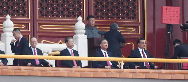 Le president chinois Xi Jinping a livre un discours d'une heure pour les 100 ans du PCC.
