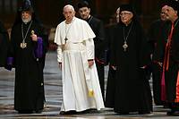Le pape re&ccedil;oit dix chefs religieux chr&eacute;tiens du Liban pour &quot;invoquer la paix&quot; dans le pays en crise