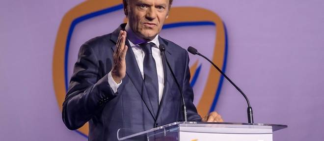 Pologne: l'ex-president du Conseil europeen Donald Tusk a la tete du parti d'opposition PO