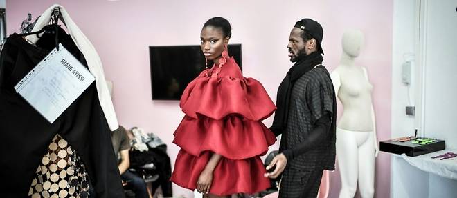 Haute couture: Imane Ayissi rend complices les tissus d'Afrique et d'ailleurs