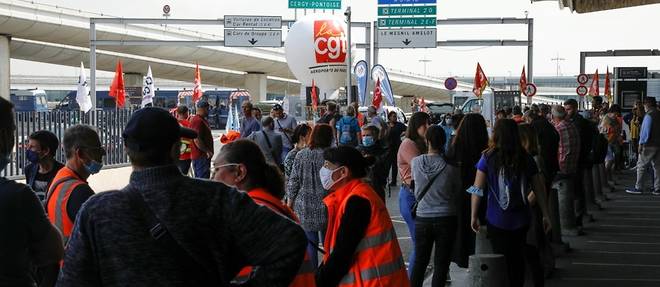 Greve aux aeroports de Paris: des syndicalistes interpelles, trafic normal