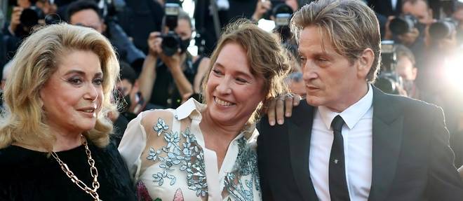 Cannes: "De son vivant" poignant tableau d'une fin de vie